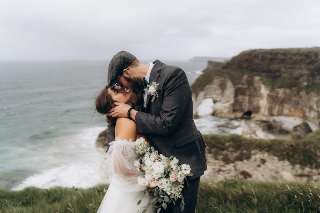 10 REASONS WHY NORTHERN IRELAND IS THE PERFECT LOCATION FOR YOUR IRELAND ELOPEMENT